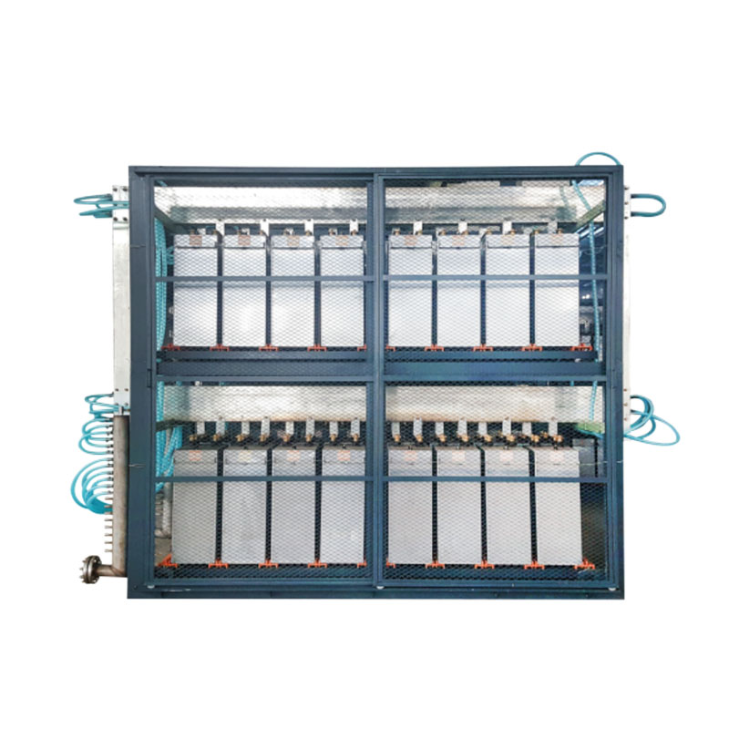 Capacitor group